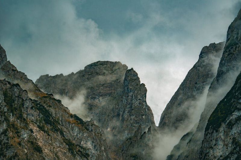 Clay quite ordinary or a vessel extraordinary ...